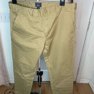 GAP Khaki  chino Pants
